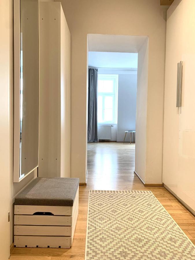 Premium Apartment Am Einsiedlerpark Vienna Luaran gambar